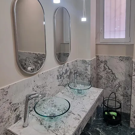 Lovely House - Apartment Salerno