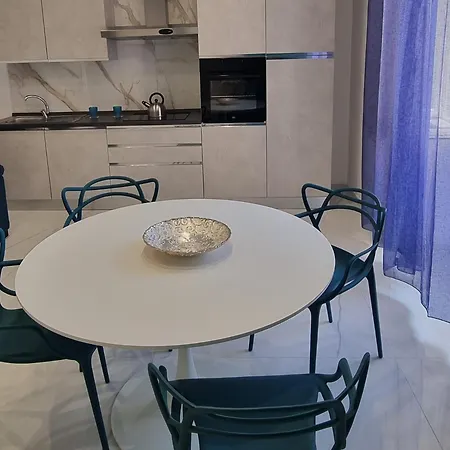Lovely House - Salerno
